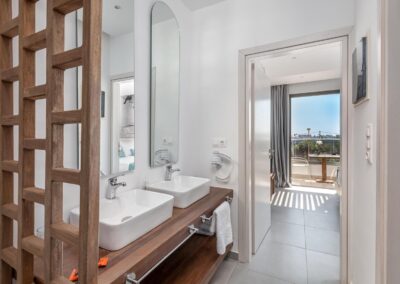 Rhodes Holidays Kellys Apartments First Floor