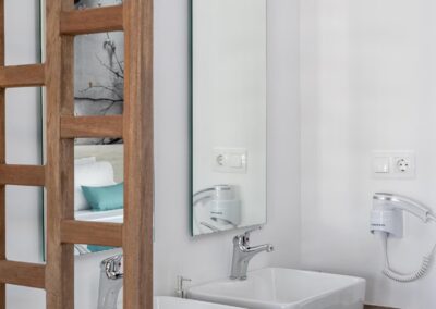 Rhodes Holidays Kellys Apartments First Floor